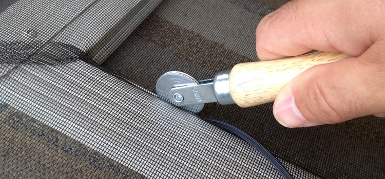 metal screen door repair in Firebaugh